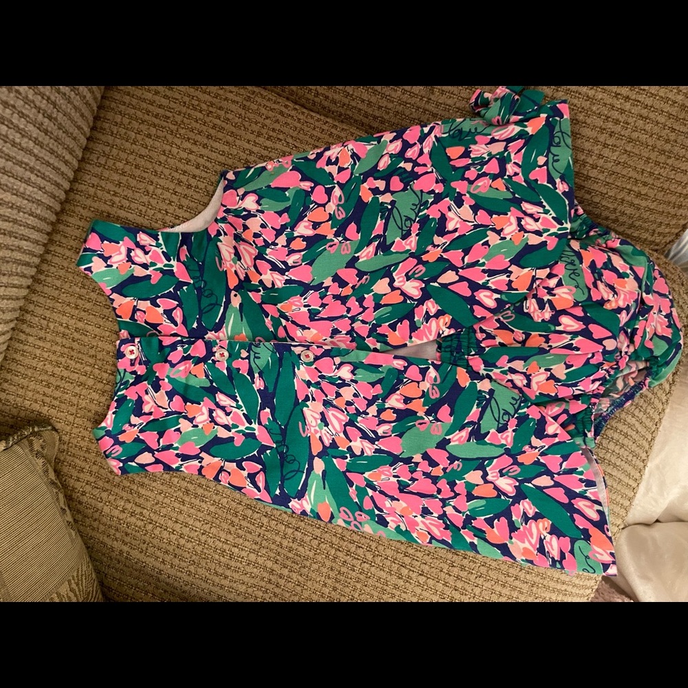 Two piece baby set. Floral Lilly Pulitzer 12-18 months